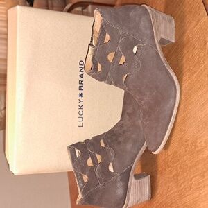 Lucky Brand LK- gezana 6.5